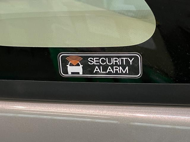 ムーヴキャンバスＧメイクアップＳＡ２　４ＷＤ　フルセグナビ　両側パワスラ衝突被害軽減ブレーキ　フルセグナビ　ＤＶＤ再生　Ｂｌｕｅｔｏｏｔｈ　ＵＳＢ　ＥＴＣ　両側電動スライドドア　ＬＥＤ　オートライト　オートエアコン　スマートキー　電動格納式ミラー　エコアイドル　４ＷＤ（滋賀県）の中古車