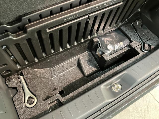 ムーヴキャンバスＧメイクアップＳＡ２　４ＷＤ　フルセグナビ　両側パワスラ衝突被害軽減ブレーキ　フルセグナビ　ＤＶＤ再生　Ｂｌｕｅｔｏｏｔｈ　ＵＳＢ　ＥＴＣ　両側電動スライドドア　ＬＥＤ　オートライト　オートエアコン　スマートキー　電動格納式ミラー　エコアイドル　４ＷＤ（滋賀県）の中古車