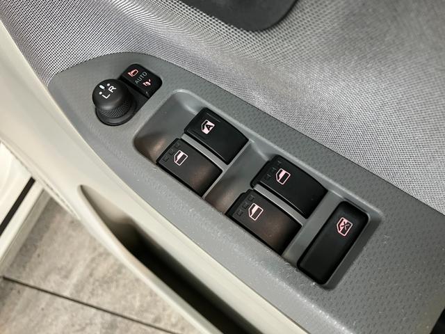 キャストスタイルＸリミテッドＳＡ３　スマートキー　前席シートヒーター衝突被害軽減ブレーキ　バックカメラ（ナビ装着時用）　オートライト　オートエアコン　スマートキー　前席シートヒーター　電動格納式ミラー　マニュアルレベリング　エコアイドル　タイヤ４本新品交換済み（滋賀県）の中古車