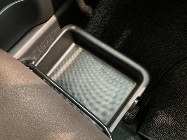 ブーンスタイル　ホワイトリミテッドＳＡ３　ナビ　パノラマカメラ衝突被害軽減ブレーキ　スマアシ３　コーナーセンサー　フルセグナビ　Ｂｌｕｅｔｏｏｔｈ　ＤＶＤ再生　ＵＳＢ　パノラマカメラ　前後ドラレコ　ＥＴＣ　ＬＥＤ　オートライト　オートエアコン　電動格納式ミラー（滋賀県）の中古車