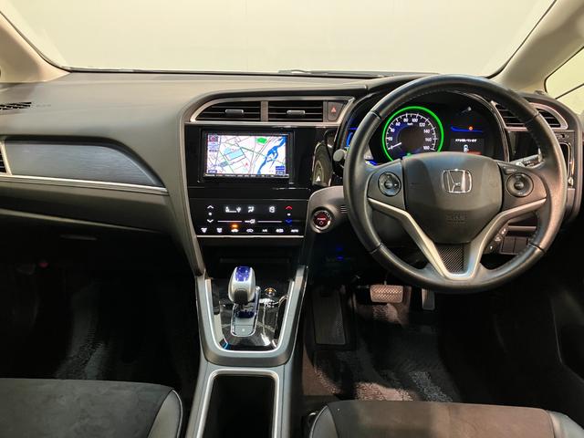 シャトルハイブリッドＸ　フルセグナビ　バックカメラ　車検整備付フルセグナビ　ＤＶＤ再生　Ｂｌｕｅｔｏｏｔｈ　バックカメラ　ＥＴＣ　ＬＥＤ　オートライト　オートエアコン　クルーズコントロール　パドルシフト　スマートキー　電動格納式ミラー　エコアイドル（滋賀県）の中古車