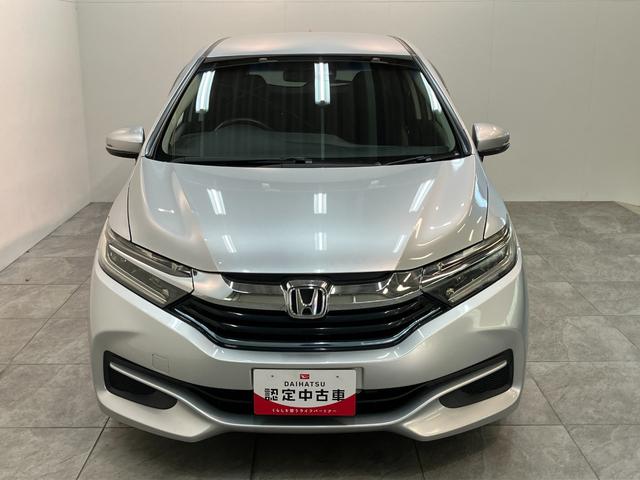 シャトルハイブリッドＸ　フルセグナビ　バックカメラ　車検整備付フルセグナビ　ＤＶＤ再生　Ｂｌｕｅｔｏｏｔｈ　バックカメラ　ＥＴＣ　ＬＥＤ　オートライト　オートエアコン　クルーズコントロール　パドルシフト　スマートキー　電動格納式ミラー　エコアイドル（滋賀県）の中古車