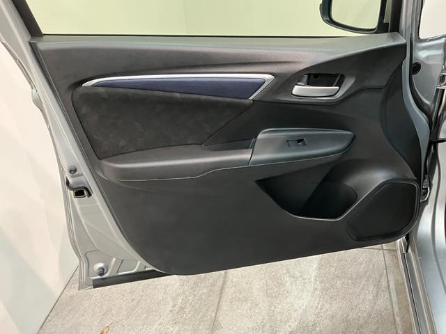 シャトルハイブリッドＸ　フルセグナビ　バックカメラ　車検整備付フルセグナビ　ＤＶＤ再生　Ｂｌｕｅｔｏｏｔｈ　バックカメラ　ＥＴＣ　ＬＥＤ　オートライト　オートエアコン　クルーズコントロール　パドルシフト　スマートキー　電動格納式ミラー　エコアイドル（滋賀県）の中古車