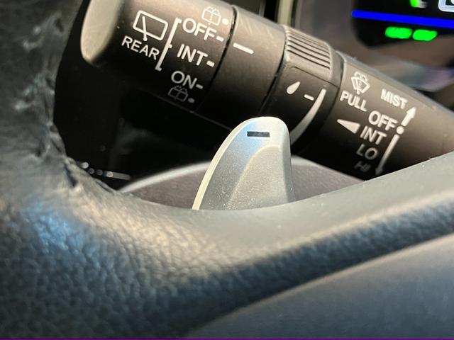 シャトルハイブリッドＸ　フルセグナビ　バックカメラ　車検整備付フルセグナビ　ＤＶＤ再生　Ｂｌｕｅｔｏｏｔｈ　バックカメラ　ＥＴＣ　ＬＥＤ　オートライト　オートエアコン　クルーズコントロール　パドルシフト　スマートキー　電動格納式ミラー　エコアイドル（滋賀県）の中古車