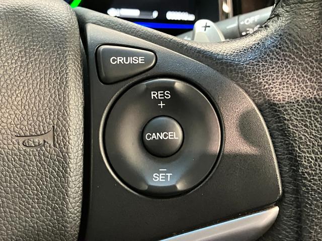 シャトルハイブリッドＸ　フルセグナビ　バックカメラ　車検整備付フルセグナビ　ＤＶＤ再生　Ｂｌｕｅｔｏｏｔｈ　バックカメラ　ＥＴＣ　ＬＥＤ　オートライト　オートエアコン　クルーズコントロール　パドルシフト　スマートキー　電動格納式ミラー　エコアイドル（滋賀県）の中古車