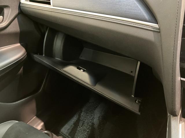 シャトルハイブリッドＸ　フルセグナビ　バックカメラ　車検整備付フルセグナビ　ＤＶＤ再生　Ｂｌｕｅｔｏｏｔｈ　バックカメラ　ＥＴＣ　ＬＥＤ　オートライト　オートエアコン　クルーズコントロール　パドルシフト　スマートキー　電動格納式ミラー　エコアイドル（滋賀県）の中古車