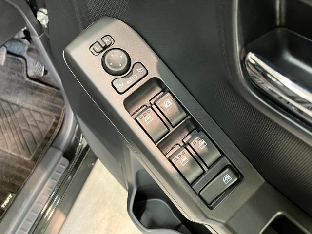 タフトＧダーククロムベンチャー　１０型ナビ　Ｐカメラ　前後ドラレコ衝突被害軽減ブレーキ　コーナーセンサー　１０型フルセグナビ　ＤＶＤ再生　Ｂｌｕｅｔｏｏｔｈ　ＵＳＢ　パノラマカメラ　前後ドラレコ　前席シートヒーター　ＬＥＤ　オートライト　オートエアコン　エコアイドル（滋賀県）の中古車