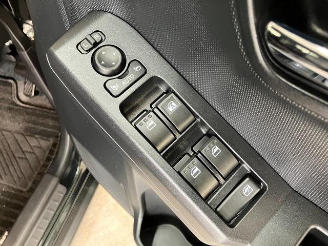 タフトGターボダーククロムベンチャー 10型ナビ 前後ドラレコ衝突被害軽減ブレーキ コーナーセンサー 10型フルセグナビ DVD Bluetooth USB バックカメラ 前後ドラレコ 前席シートヒーター 電動パーキング LED オートライト クルコン ターボ(滋賀県)の中古車