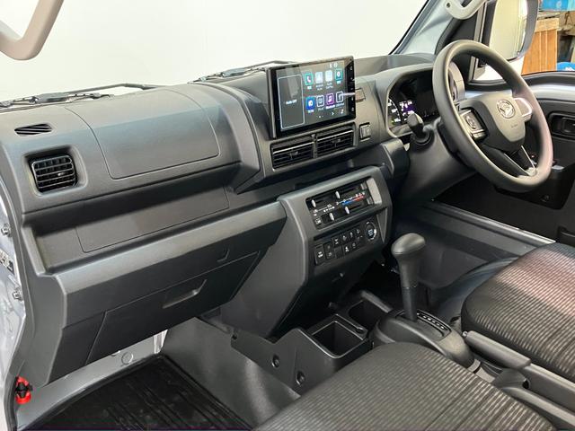 ハイゼットトラックEXT 4WD CVT 9インチディスプレイオーディオ衝突被害軽減ブレーキ コーナーセンサー パートタイム4WD デフロック 9インチディスプレイオーディオ Bluetooth USB バックカメラ 荷台作業灯 4枚リーフスプリング LED スマートキー(滋賀県)の中古車