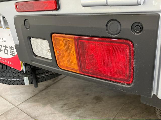 ハイゼットトラックEXT 4WD CVT 9インチディスプレイオーディオ衝突被害軽減ブレーキ コーナーセンサー パートタイム4WD デフロック 9インチディスプレイオーディオ Bluetooth USB バックカメラ 荷台作業灯 4枚リーフスプリング LED スマートキー(滋賀県)の中古車