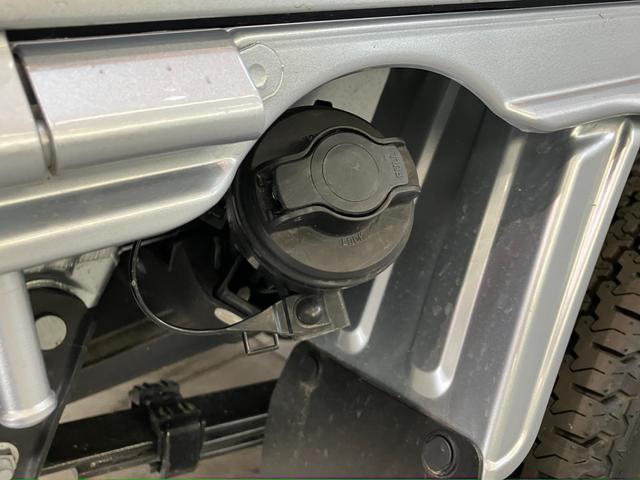 ハイゼットトラックEXT 4WD CVT 9インチディスプレイオーディオ衝突被害軽減ブレーキ コーナーセンサー パートタイム4WD デフロック 9インチディスプレイオーディオ Bluetooth USB バックカメラ 荷台作業灯 4枚リーフスプリング LED スマートキー(滋賀県)の中古車