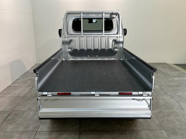 ハイゼットトラックEXT 4WD CVT 9インチディスプレイオーディオ衝突被害軽減ブレーキ コーナーセンサー パートタイム4WD デフロック 9インチディスプレイオーディオ Bluetooth USB バックカメラ 荷台作業灯 4枚リーフスプリング LED スマートキー(滋賀県)の中古車