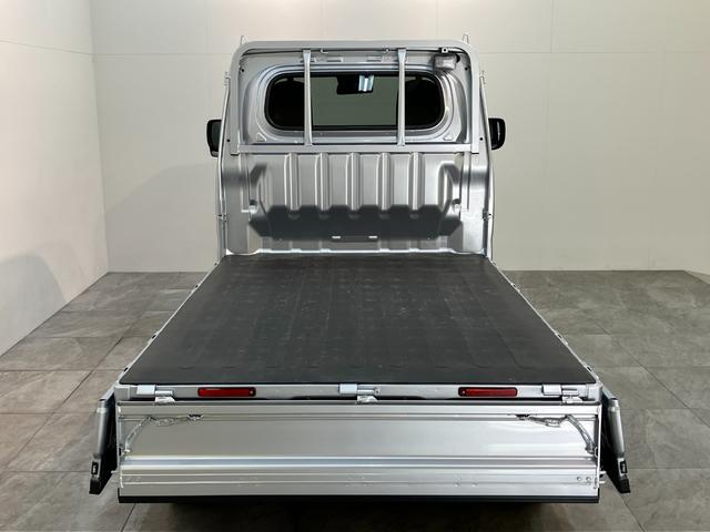 ハイゼットトラックEXT 4WD CVT 9インチディスプレイオーディオ衝突被害軽減ブレーキ コーナーセンサー パートタイム4WD デフロック 9インチディスプレイオーディオ Bluetooth USB バックカメラ 荷台作業灯 4枚リーフスプリング LED スマートキー(滋賀県)の中古車