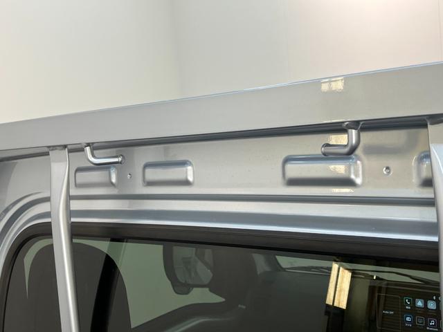 ハイゼットトラックEXT 4WD CVT 9インチディスプレイオーディオ衝突被害軽減ブレーキ コーナーセンサー パートタイム4WD デフロック 9インチディスプレイオーディオ Bluetooth USB バックカメラ 荷台作業灯 4枚リーフスプリング LED スマートキー(滋賀県)の中古車