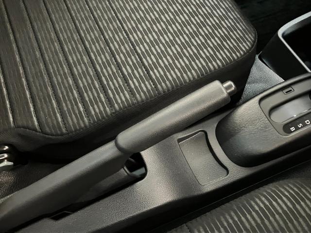 ハイゼットトラックEXT 4WD CVT 9インチディスプレイオーディオ衝突被害軽減ブレーキ コーナーセンサー パートタイム4WD デフロック 9インチディスプレイオーディオ Bluetooth USB バックカメラ 荷台作業灯 4枚リーフスプリング LED スマートキー(滋賀県)の中古車