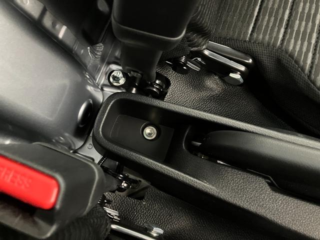 ハイゼットトラックEXT 4WD CVT 9インチディスプレイオーディオ衝突被害軽減ブレーキ コーナーセンサー パートタイム4WD デフロック 9インチディスプレイオーディオ Bluetooth USB バックカメラ 荷台作業灯 4枚リーフスプリング LED スマートキー(滋賀県)の中古車