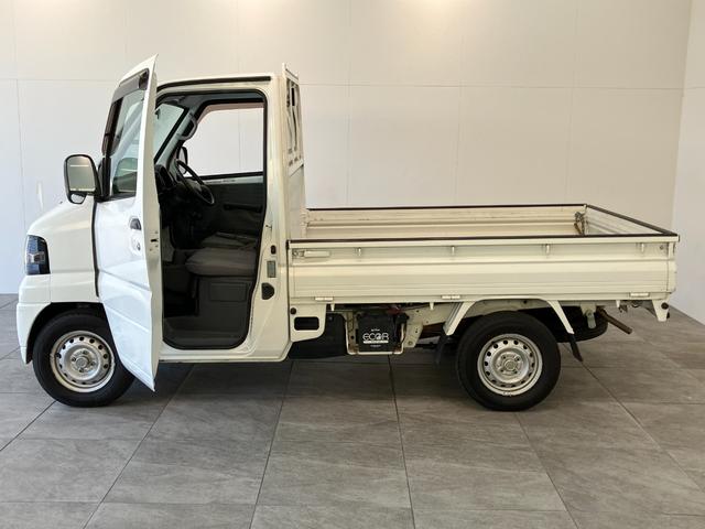 ミニキャブトラックVX−SE 4WD 5MT ETC 荷台作業灯 車検整備付パートタイム4WD Hi−Lo切り替え AM/FMラジオ マニュアルエアコン マニュアルレベリング ETC 荷台作業灯 5速マニュアルミッション車(滋賀県)の中古車
