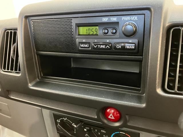 ミニキャブトラックVX−SE 4WD 5MT ETC 荷台作業灯 車検整備付パートタイム4WD Hi−Lo切り替え AM/FMラジオ マニュアルエアコン マニュアルレベリング ETC 荷台作業灯 5速マニュアルミッション車(滋賀県)の中古車