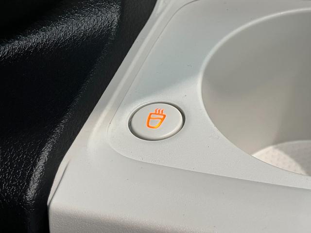 ムーヴキャンバスストライプスＧターボ　１０型ナビ　Ｂカメラ　前後ドラレコ衝突被害軽減ブレーキ　１０型フルセグナビ　ＤＶＤ　Ｂｌｕｅｔｏｏｔｈ　ＵＳＢ　バックカメラ　前後ドラレコ　両側電動スライドドア　ＬＥＤ　オートライト　オートエアコン　シートヒーター　レーダークルコン（滋賀県）の中古車