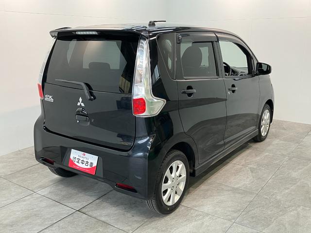 eKカスタムG e−アシスト ワンセグナビ バックカメラ 車検整備付衝突被害軽減ブレーキ ワンセグナビ バックカメラ オートエアコン スマートキー 電動格納式ミラー エコアイドル HIDヘッドライト タイヤ4本新品交換済み(滋賀県)の中古車