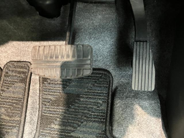 eKカスタムG e−アシスト ワンセグナビ バックカメラ 車検整備付衝突被害軽減ブレーキ ワンセグナビ バックカメラ オートエアコン スマートキー 電動格納式ミラー エコアイドル HIDヘッドライト タイヤ4本新品交換済み(滋賀県)の中古車