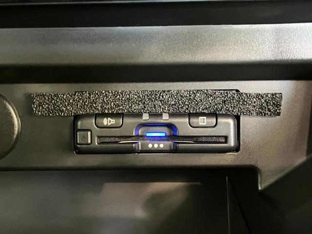 ソリオハイブリッドＳＺ　９型フルセグナビ　バックカメラ　ドラレコ衝突被害軽減ブレーキ　コーナーセンサー　フルセグナビ　ＤＶＤ　Ｂｌｕｅｔｏｏｔｈ　ＵＳＢ　バックカメラ　前後ドラレコ　両側電動スライドドア　シートヒーター　レーダークルーズコントロール　ハイブリッド（滋賀県）の中古車