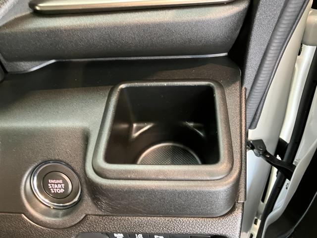 ソリオハイブリッドＳＺ　９型フルセグナビ　バックカメラ　ドラレコ衝突被害軽減ブレーキ　コーナーセンサー　フルセグナビ　ＤＶＤ　Ｂｌｕｅｔｏｏｔｈ　ＵＳＢ　バックカメラ　前後ドラレコ　両側電動スライドドア　シートヒーター　レーダークルーズコントロール　ハイブリッド（滋賀県）の中古車