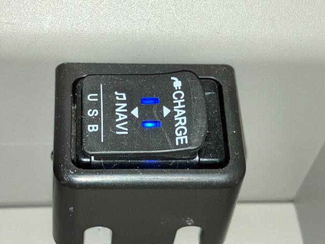 キャストスタイルＧリミテッドＳＡ３　フルセグナビ　パノラマカメラ車検整備付　衝突被害軽減ブレーキ　フルセグナビ　ＤＶＤ再生　Ｂｌｕｅｔｏｏｔｈ　ＵＳＢ　パノラマカメラ　ドラレコ　前席シートヒーター　ＬＥＤ　オートライト　オートエアコン　スマートキー　エコアイドル（滋賀県）の中古車