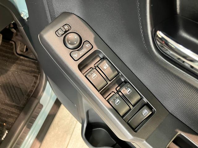 タフトＧダーククロムベンチャー　フルセグナビ　ドラレコ　Ｐカメラ衝突被害軽減ブレーキ　コーナーセンサー　フルセグナビ　ＤＶＤ再生　Ｂｌｕｅｔｏｏｔｈ　ＵＳＢ　パノラマカメラ　ドラレコ　ＥＴＣ　シートヒーター　電動パーキング　ＬＥＤ　オートライト　オートエアコン（滋賀県）の中古車