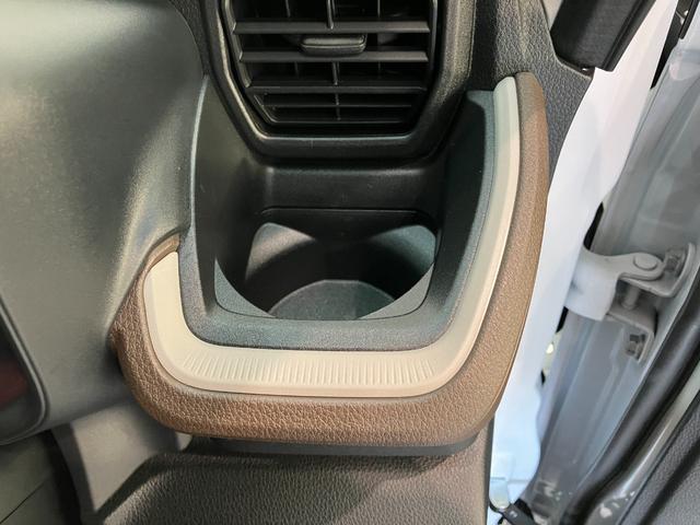 ムーヴＸ　９型ディスプレイオーディオ　フルセグ　バックカメラ衝突被害軽減ブレーキ　コーナーセンサー　９型ディスプレイオーディオ　フルセグ　Ｂｌｕｅｔｏｏｔｈ　ＵＳＢ　バックカメラ　左側電動スライドドア　ＬＥＤ　ワイヤレス充電器　スマートキー　エコアイドル（滋賀県）の中古車