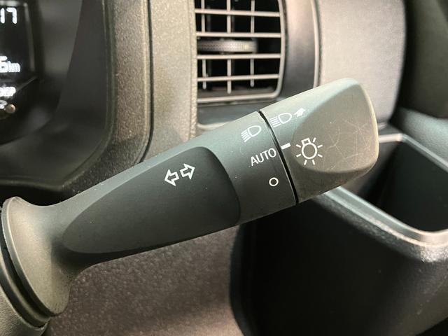 ハイゼットカーゴＤＸ　４ＷＤ　ＣＶＴ　コーナーセンサー　ドラレコ　ＥＴＣ衝突被害軽減ブレーキ　スマアシ　コーナーセンサー　前席パワーウインドウ　ＡＭ／ＦＭステレオ　ドラレコ　ＥＴＣ　両側スライドドア　パートタイム４ＷＤ　オートライト　マニュアルレベリング　キーレス（滋賀県）の中古車