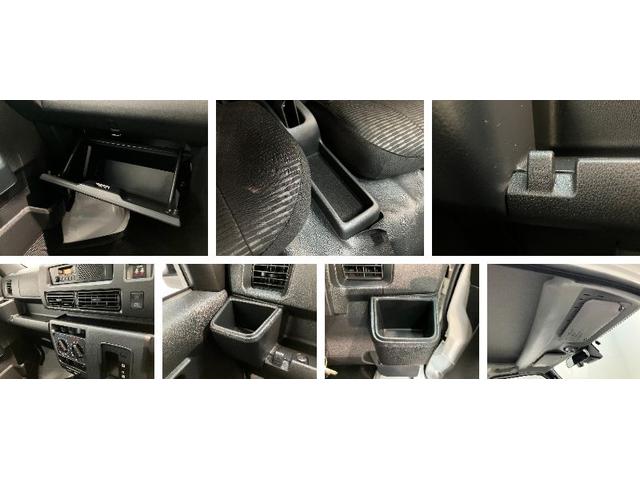 ハイゼットカーゴＤＸ　４ＷＤ　ＣＶＴ　コーナーセンサー　ドラレコ　ＥＴＣ衝突被害軽減ブレーキ　スマアシ　コーナーセンサー　前席パワーウインドウ　ＡＭ／ＦＭステレオ　ドラレコ　ＥＴＣ　両側スライドドア　パートタイム４ＷＤ　オートライト　マニュアルレベリング　キーレス（滋賀県）の中古車