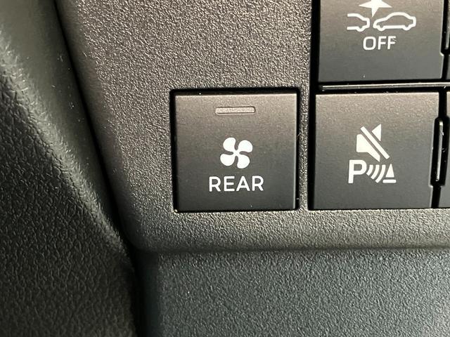 ハイゼットカーゴＤＸ　４ＷＤ　ＣＶＴ　コーナーセンサー　ドラレコ　ＥＴＣ衝突被害軽減ブレーキ　スマアシ　コーナーセンサー　前席パワーウインドウ　ＡＭ／ＦＭステレオ　ドラレコ　ＥＴＣ　両側スライドドア　パートタイム４ＷＤ　オートライト　マニュアルレベリング　キーレス（滋賀県）の中古車