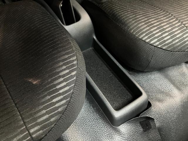 ハイゼットカーゴＤＸ　４ＷＤ　ＣＶＴ　コーナーセンサー　ドラレコ　ＥＴＣ衝突被害軽減ブレーキ　スマアシ　コーナーセンサー　前席パワーウインドウ　ＡＭ／ＦＭステレオ　ドラレコ　ＥＴＣ　両側スライドドア　パートタイム４ＷＤ　オートライト　マニュアルレベリング　キーレス（滋賀県）の中古車