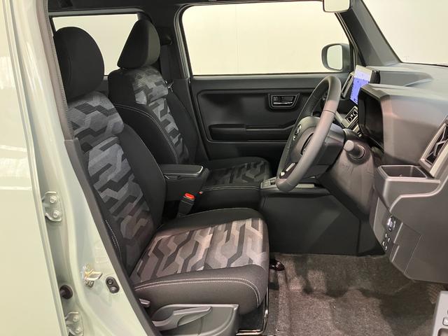 タフトＧダーククロムベンチャー　１０型ナビ　届出済未使用車衝突被害軽減ブレーキ　コーナーセンサー　１０型フルセグナビ　ＤＶＤ再生　Ｂｌｕｅｔｏｏｔｈ　ＵＳＢ　パノラマカメラ　前後ドラレコ　前席シートヒーター　ＬＥＤ　オートライト　レーダークルーズコントロール（滋賀県）の中古車