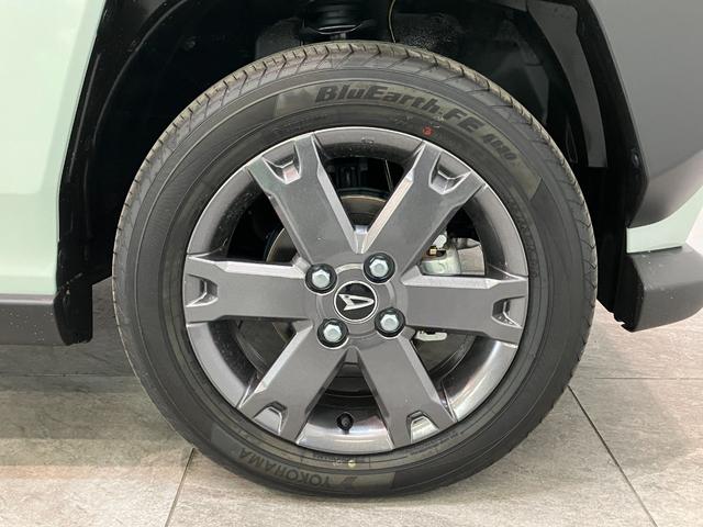 タフトＧダーククロムベンチャー　１０型ナビ　届出済未使用車衝突被害軽減ブレーキ　コーナーセンサー　１０型フルセグナビ　ＤＶＤ再生　Ｂｌｕｅｔｏｏｔｈ　ＵＳＢ　パノラマカメラ　前後ドラレコ　前席シートヒーター　ＬＥＤ　オートライト　レーダークルーズコントロール（滋賀県）の中古車