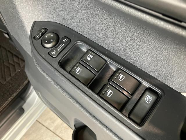 タントX フルセグナビ バックカメラ 左側電動スライドドア衝突被害軽減ブレーキ コーナーセンサー フルセグナビ Bluetooth DVD再生 USB バックカメラ 左側電動スライドドア 前席シートヒーター LED オートライト スマートキー エコアイドル(滋賀県)の中古車