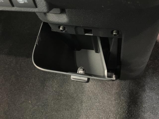 ムーヴキャンバスストライプスＧ　１０型ナビ　前後ドラレコ　届出済未使用車衝突被害軽減ブレーキ　コーナーセンサー　フルセグナビ　ＤＶＤ再生　Ｂｌｕｅｔｏｏｔｈ　ＵＳＢ　バックカメラ　前後ドラレコ　両側電動スライドドア　ＬＥＤ　オートライト　オートエアコン　前席シートヒーター（滋賀県）の中古車