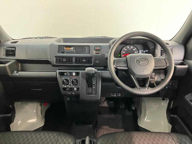 ハイゼットカーゴＤＸ　４ＷＤ　ＣＶＴ車　コーナーセンサー　ＥＴＣ　キーレス衝突被害軽減ブレーキ　コーナーセンサー　前席パワーウインドウ　ＡＭ／ＦＭステレオ　ＥＴＣ車載器　両側スライドドア　パートタイム４ＷＤ　オートライト　マニュアルレベリング　キーレス　プライバシーガラス（滋賀県）の中古車
