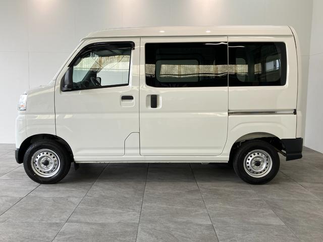 ハイゼットカーゴＤＸ　４ＷＤ　ＣＶＴ車　コーナーセンサー　ＥＴＣ　キーレス衝突被害軽減ブレーキ　コーナーセンサー　前席パワーウインドウ　ＡＭ／ＦＭステレオ　ＥＴＣ車載器　両側スライドドア　パートタイム４ＷＤ　オートライト　マニュアルレベリング　キーレス　プライバシーガラス（滋賀県）の中古車