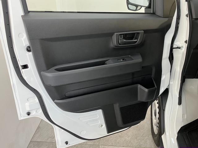 ハイゼットカーゴＤＸ　４ＷＤ　ＣＶＴ車　コーナーセンサー　ＥＴＣ　キーレス衝突被害軽減ブレーキ　コーナーセンサー　前席パワーウインドウ　ＡＭ／ＦＭステレオ　ＥＴＣ車載器　両側スライドドア　パートタイム４ＷＤ　オートライト　マニュアルレベリング　キーレス　プライバシーガラス（滋賀県）の中古車