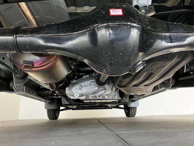 ハイゼットカーゴＤＸ　４ＷＤ　ＣＶＴ車　コーナーセンサー　ＥＴＣ　キーレス衝突被害軽減ブレーキ　コーナーセンサー　前席パワーウインドウ　ＡＭ／ＦＭステレオ　ＥＴＣ車載器　両側スライドドア　パートタイム４ＷＤ　オートライト　マニュアルレベリング　キーレス　プライバシーガラス（滋賀県）の中古車