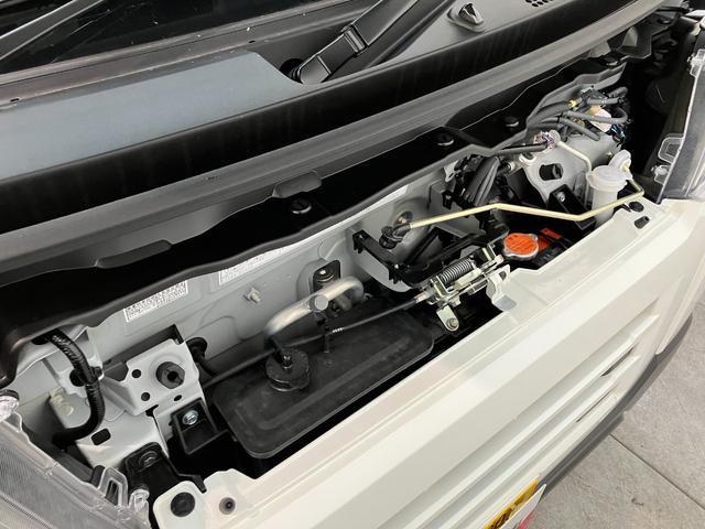 ハイゼットカーゴＤＸ　４ＷＤ　ＣＶＴ　コーナーセンサー　ドラレコ　キーレス衝突被害軽減ブレーキ　コーナーセンサー　前席パワーウインドウ　ＡＭ／ＦＭステレオ　ドラレコ　両側スライドドア　パートタイム４ＷＤ　オートライト　マニュアルレベリング　キーレスエントリー　エコアイドル（滋賀県）の中古車