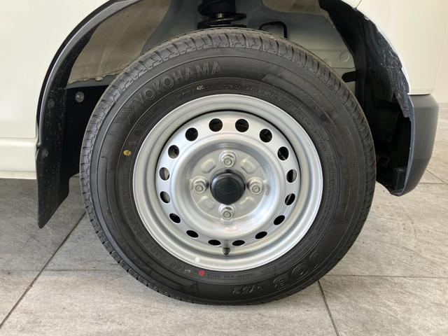 ハイゼットカーゴＤＸ　４ＷＤ　ＣＶＴ　コーナーセンサー　ドラレコ　キーレス衝突被害軽減ブレーキ　コーナーセンサー　前席パワーウインドウ　ＡＭ／ＦＭステレオ　ドラレコ　両側スライドドア　パートタイム４ＷＤ　オートライト　マニュアルレベリング　キーレスエントリー　エコアイドル（滋賀県）の中古車