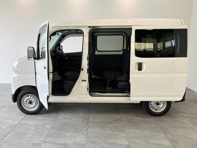 ハイゼットカーゴＤＸ　４ＷＤ　ＣＶＴ　コーナーセンサー　ドラレコ　キーレス衝突被害軽減ブレーキ　コーナーセンサー　前席パワーウインドウ　ＡＭ／ＦＭステレオ　ドラレコ　両側スライドドア　パートタイム４ＷＤ　オートライト　マニュアルレベリング　キーレスエントリー　エコアイドル（滋賀県）の中古車