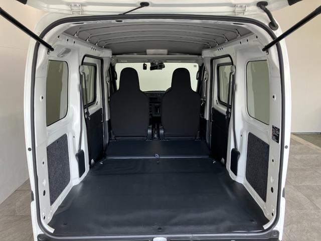 ハイゼットカーゴＤＸ　４ＷＤ　ＣＶＴ　コーナーセンサー　ドラレコ　キーレス衝突被害軽減ブレーキ　コーナーセンサー　前席パワーウインドウ　ＡＭ／ＦＭステレオ　ドラレコ　両側スライドドア　パートタイム４ＷＤ　オートライト　マニュアルレベリング　キーレスエントリー　エコアイドル（滋賀県）の中古車