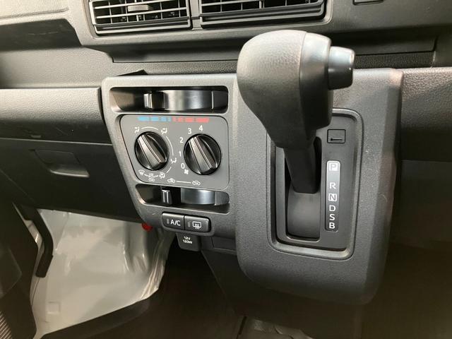 ハイゼットカーゴＤＸ　４ＷＤ　ＣＶＴ　コーナーセンサー　ドラレコ　キーレス衝突被害軽減ブレーキ　コーナーセンサー　前席パワーウインドウ　ＡＭ／ＦＭステレオ　ドラレコ　両側スライドドア　パートタイム４ＷＤ　オートライト　マニュアルレベリング　キーレスエントリー　エコアイドル（滋賀県）の中古車