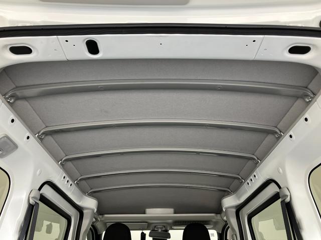 ハイゼットカーゴＤＸ　４ＷＤ　ＣＶＴ　コーナーセンサー　ドラレコ　キーレス衝突被害軽減ブレーキ　コーナーセンサー　前席パワーウインドウ　ＡＭ／ＦＭステレオ　ドラレコ　両側スライドドア　パートタイム４ＷＤ　オートライト　マニュアルレベリング　キーレスエントリー　エコアイドル（滋賀県）の中古車