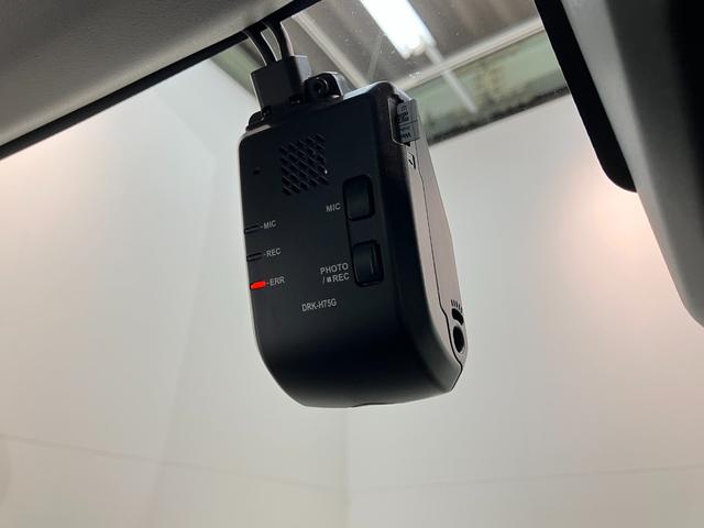 ハイゼットカーゴＤＸ　４ＷＤ　ＣＶＴ　コーナーセンサー　ドラレコ　キーレス衝突被害軽減ブレーキ　コーナーセンサー　前席パワーウインドウ　ＡＭ／ＦＭステレオ　ドラレコ　両側スライドドア　オートライト　マニュアルレベリング　キーレスエントリー　エコアイドル　パートタイム４ＷＤ（滋賀県）の中古車