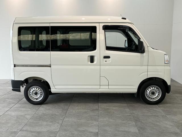 ハイゼットカーゴＤＸ　４ＷＤ　ＣＶＴ　コーナーセンサー　ドラレコ　キーレス衝突被害軽減ブレーキ　コーナーセンサー　前席パワーウインドウ　ＡＭ／ＦＭステレオ　ドラレコ　両側スライドドア　オートライト　マニュアルレベリング　キーレスエントリー　エコアイドル　パートタイム４ＷＤ（滋賀県）の中古車